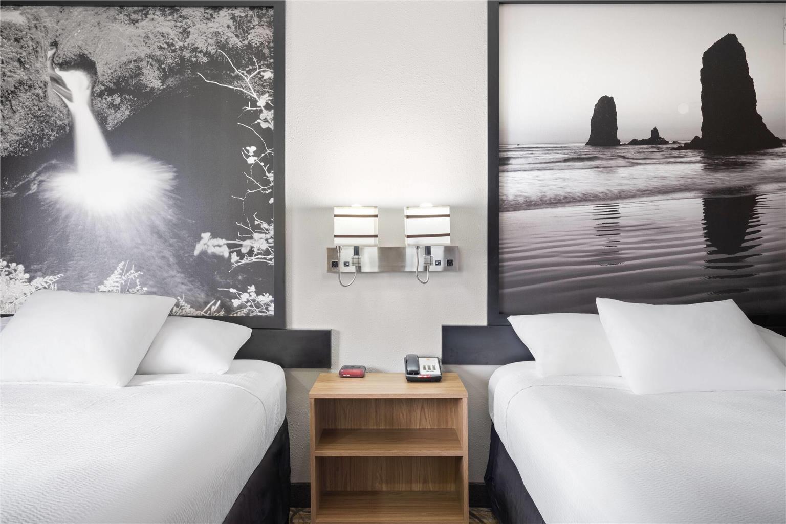 Super 8 by Wyndham Baker City - photo 20
