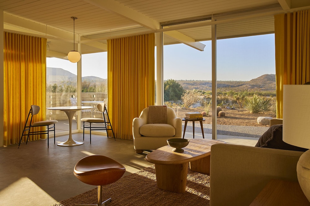 The Bungalows by Homestead Modern at The Joshua Tree Retreat Center - photo 5