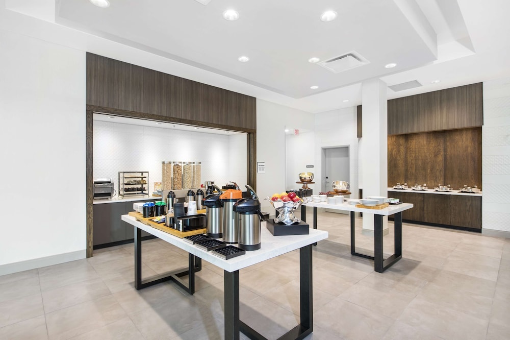 Hilton Garden Inn Harlingen Convention Center - photo 40