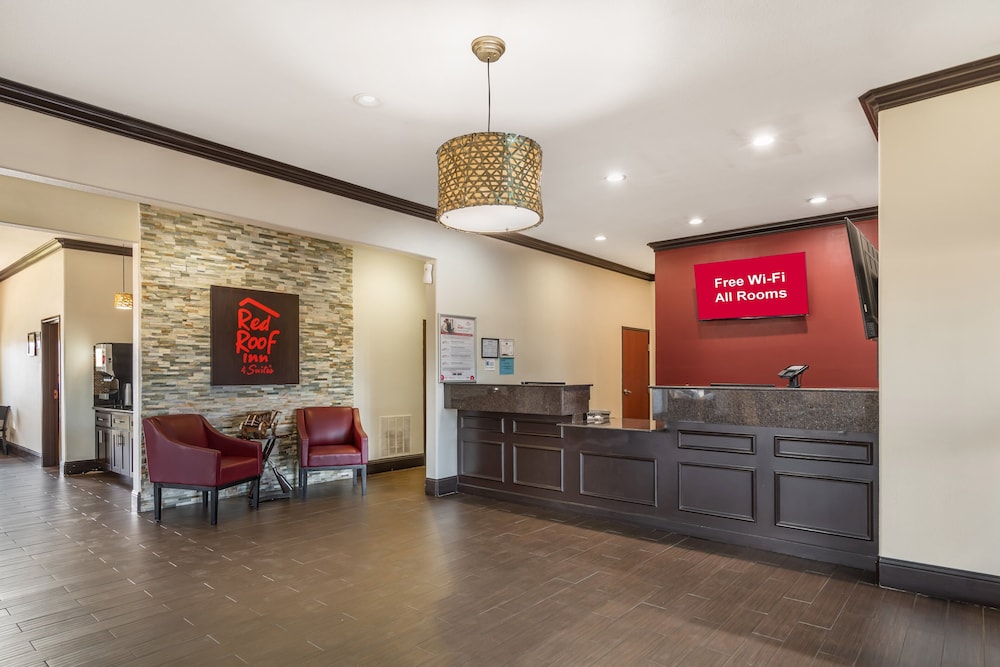 Red Roof Inn & Suites Sulphur Springs - photo 3