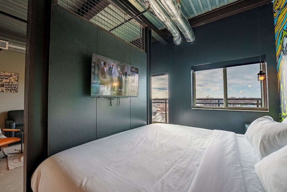 Brewhalla Hotel - photo 10