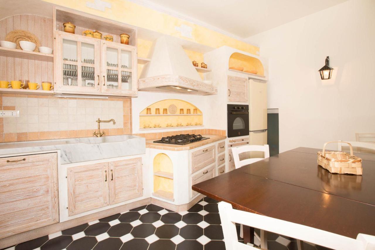 Bellambra Apartment Deluxe — 4-Star Luxury Hotel in Monterosso Al Mare, Italy
