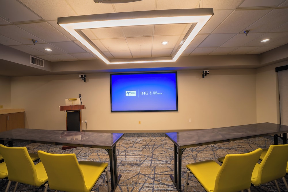 Holiday Inn Express Hotel & Suites Tampa Northwest Oldsmar by IHG - photo 50
