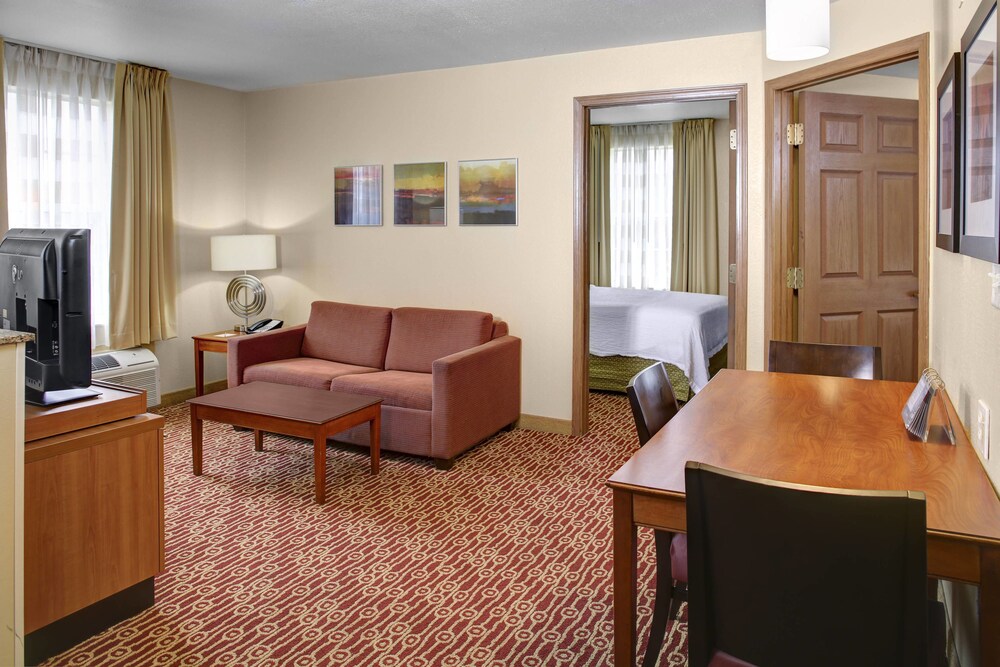 TownePlace Suites by Marriott Gahanna - photo 3