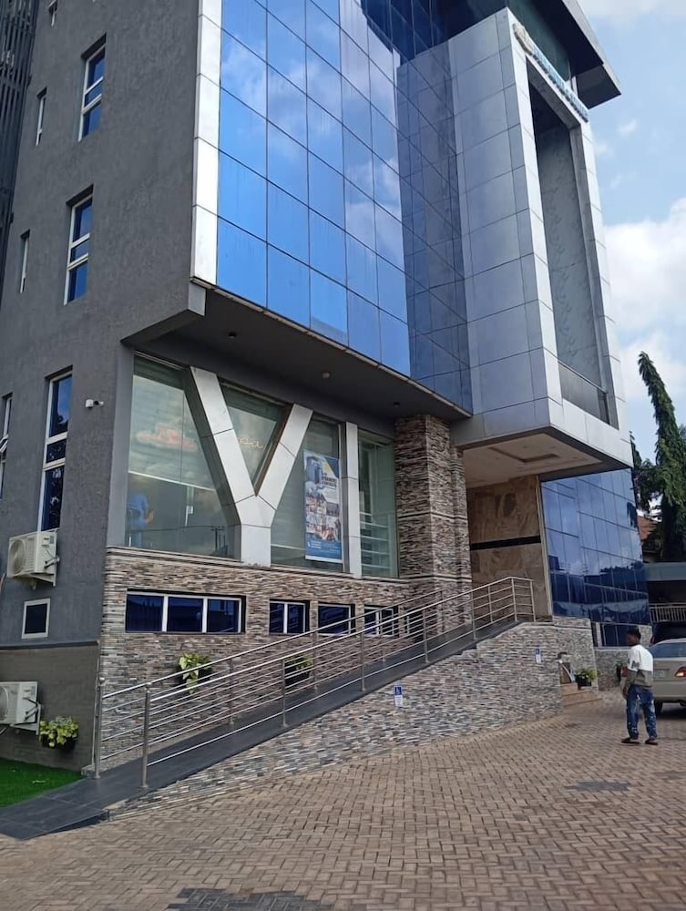 RYAN Hotel and Suites in Abakaliki, Nigeria