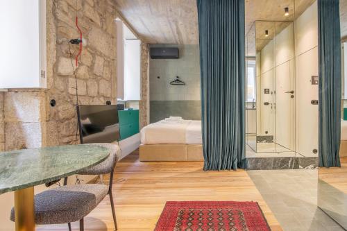 62 Design House — 4-Star Luxury Hotel in Porto, Portugal