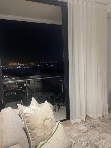 Ellipse Waterfall luxurious unit — 4-Star Luxury Hotel in Midrand, South Africa
