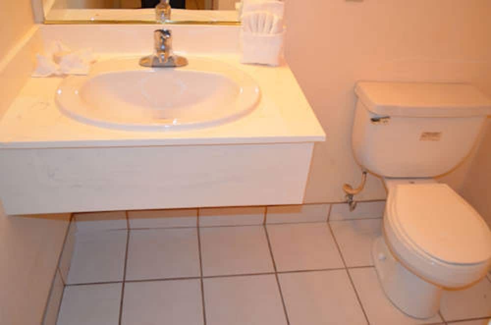 Indio Holiday Motel - photo 11