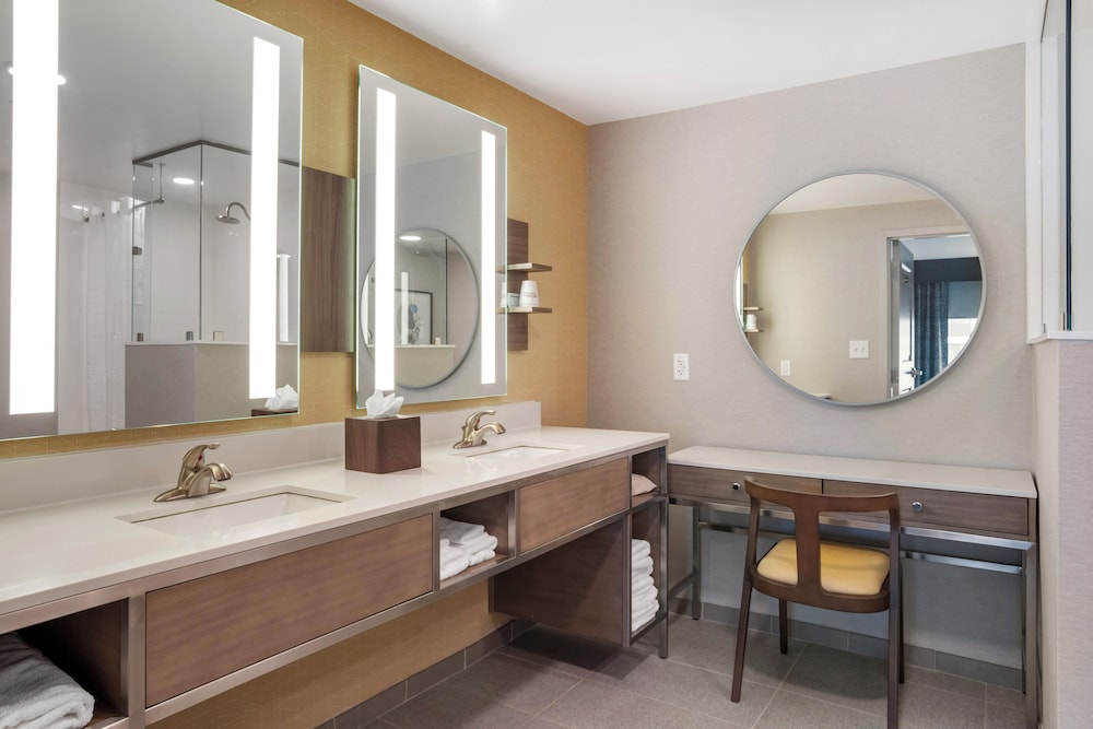 Hilton Garden Inn Charlotte Concord - photo 21