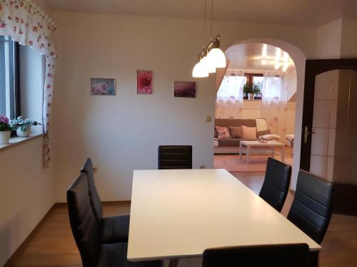 Lake House Apartment — 4-Star Luxury Hotel in Medvode, Slovenia