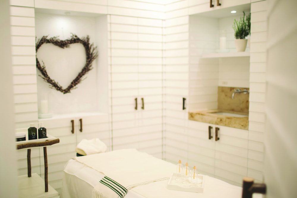 The Retreat Collection at 1 Hotel & Homes South Beach - photo 86