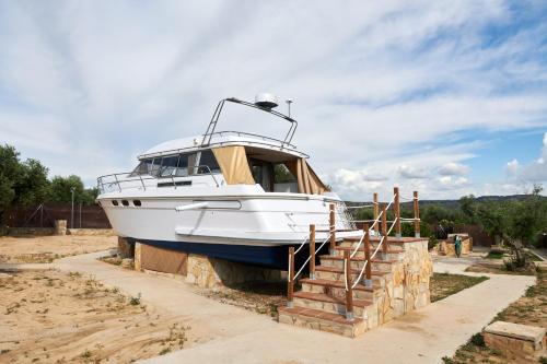 Cuchi Barco — Chinchon