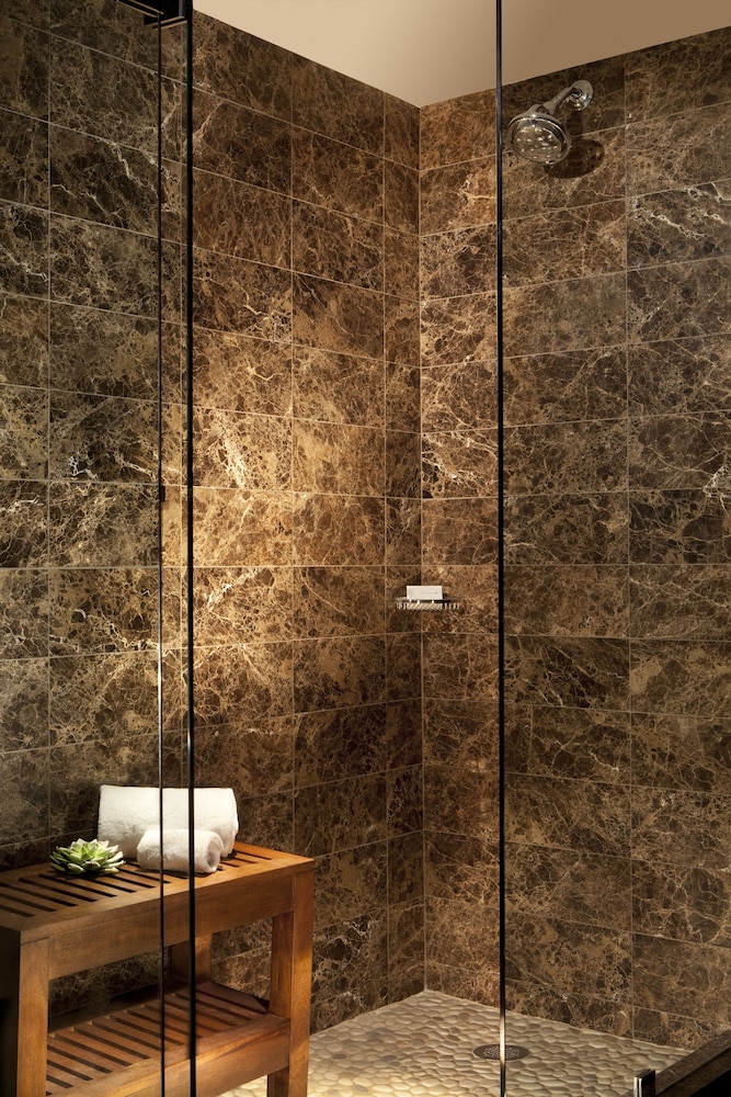 Hilton McLean Tysons Corner - photo 40