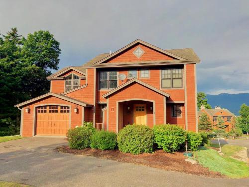 P5 Ski in Ski out rare find Presidential View single family with garage pool table ping pong - photo 28