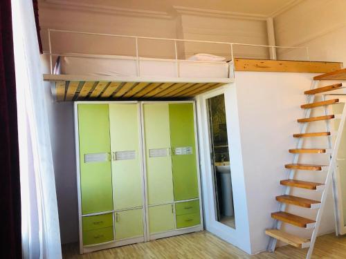 BIS A Guesthouse