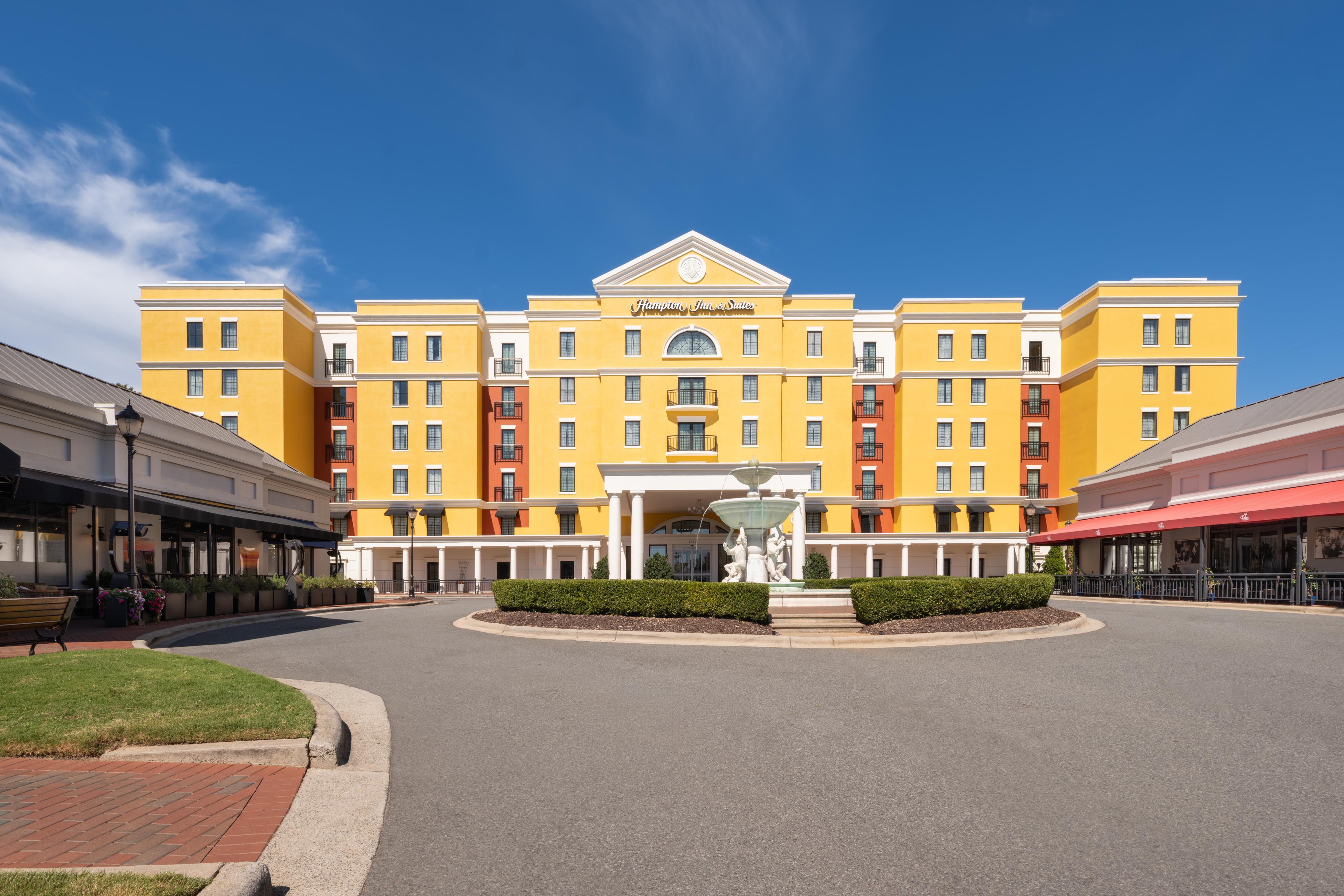 Hampton Inn & Suites Charlotte SouthPark at Phillips Place - photo 5