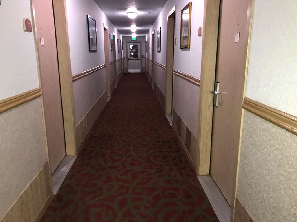 Americas Best Value Inn Lynnwood Seattle - photo 6