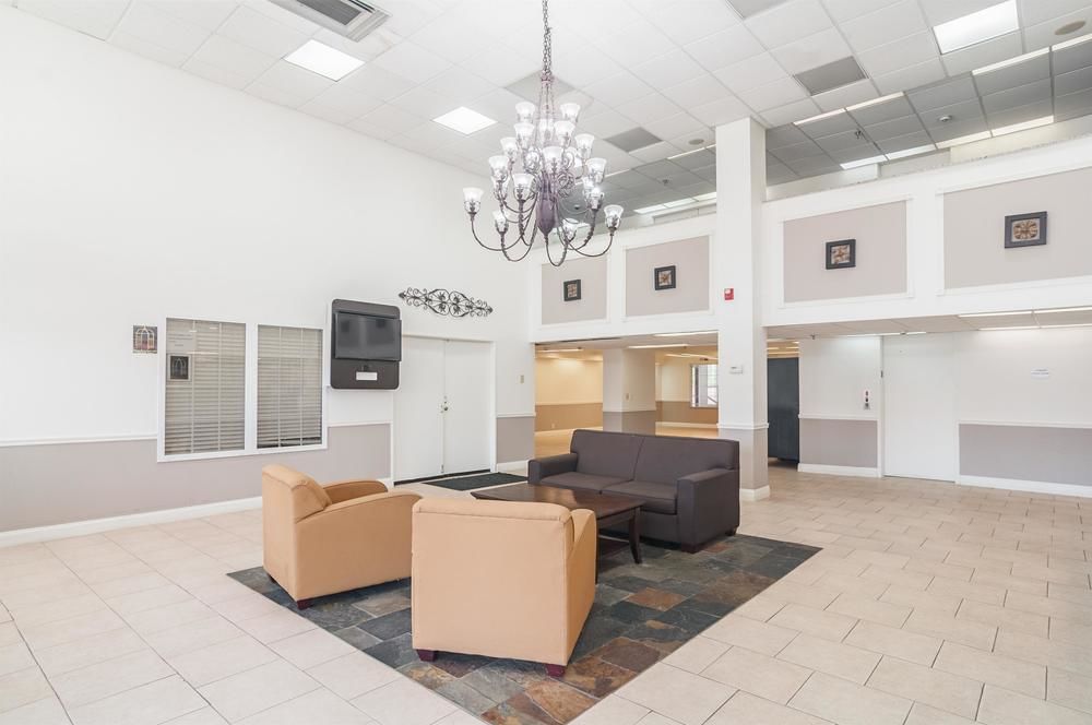 Suburban Extended Stay South of Downtown tinker AF - photo 8