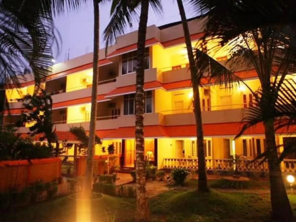 Golden Sands Beach resort in Kovalam, India