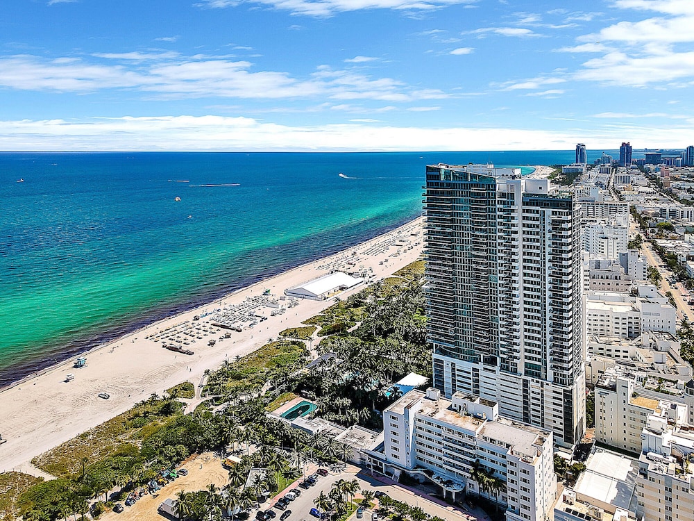 Private Residences at W SoBe by LRMB - photo 37