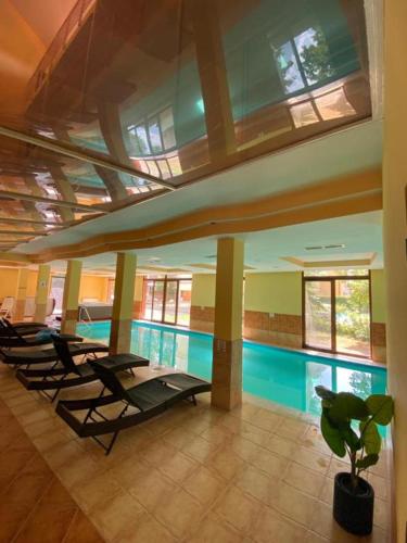 Eri Wellness Apartman — 4-Star Luxury Hotel in Siofok, Hungary