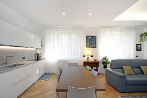 Art Lover Apartment — 4-Star Luxury Hotel in Milan, Italy