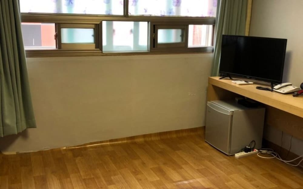 Jecheon Herb Park - last minute hotel in Unknown City