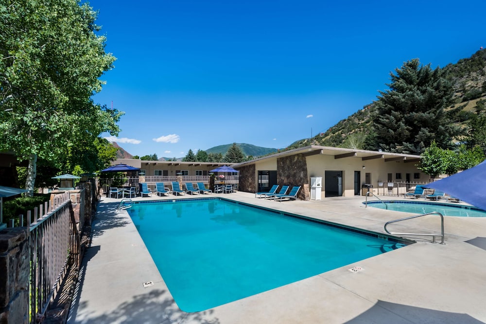 Best Western Antlers at Glenwood Springs - photo 47