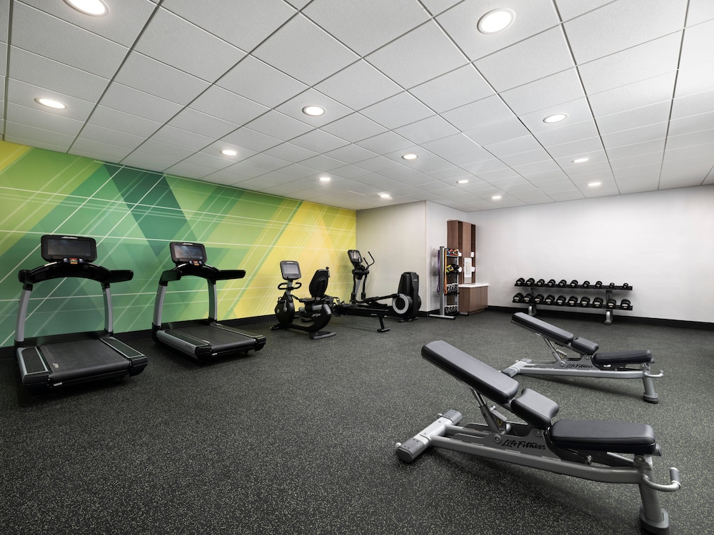 Holiday Inn Cincinnati Liberty Way - photo 14