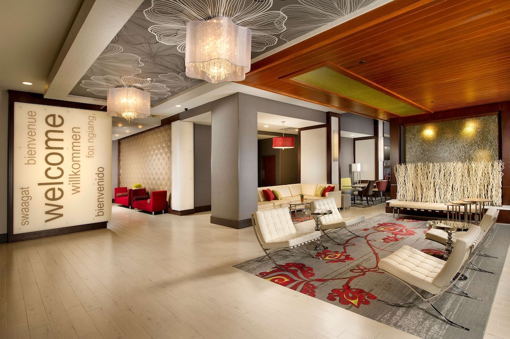 Hampton Inn & Suites Chattanooga Hamilton Place - photo 3