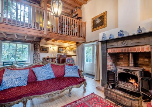 Eades Mill - carbon neutral hotel in Reepham