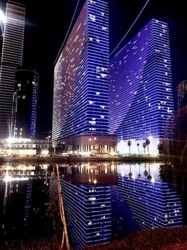 Orbi City Comfort 2 rooms apartments 50 м by sea