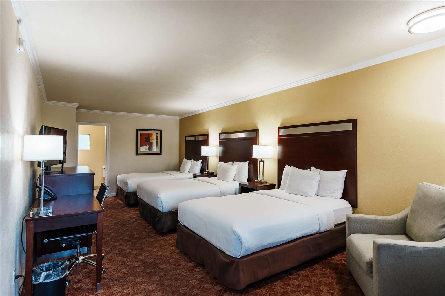 Quality Inn Ukiah - photo 39
