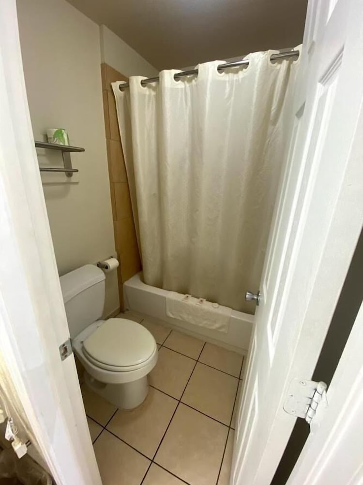 Cedar Creek Inn - photo 16