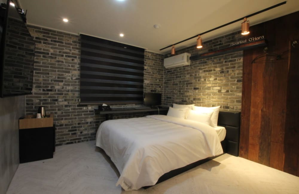 Scarleet O'hara Hotel — hotel in Gyeongju