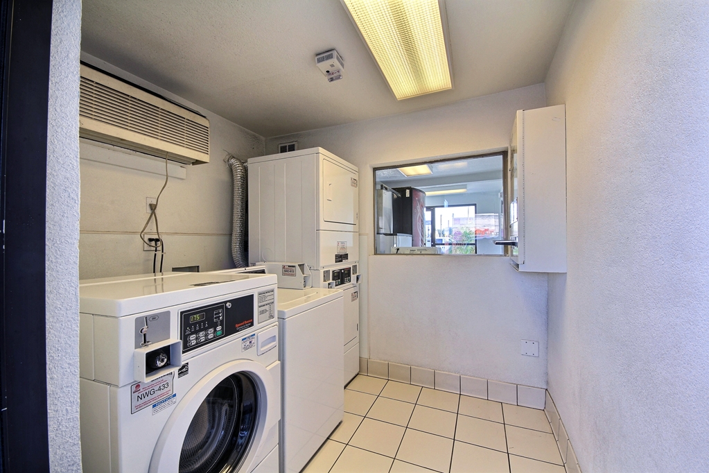 Motel 6 Laredo TX South - photo 23