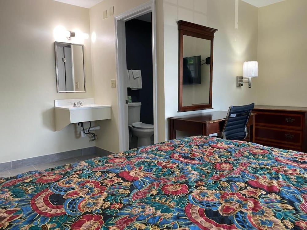 Relax Inn Plaquemine - photo 10