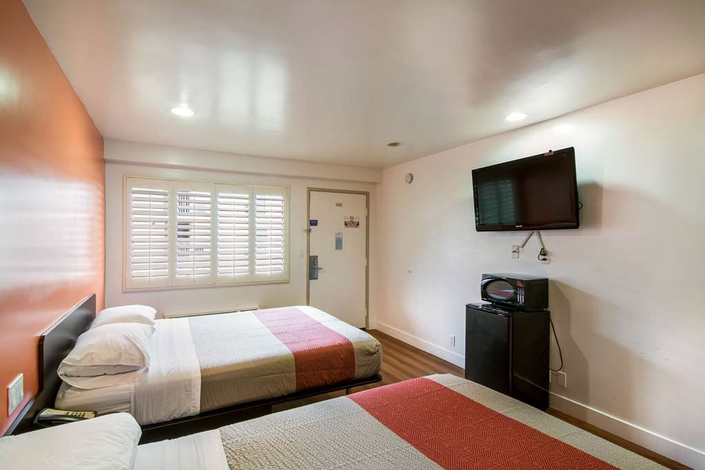 Motel 6 Monterey Park CA - photo 16