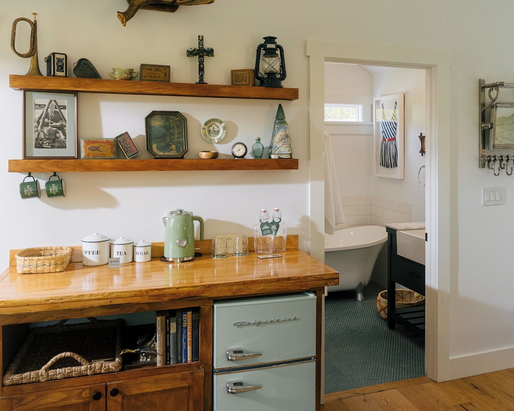 Ducktrap Motel - photo 45