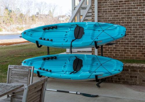 Barefoot Bliss Stunning Views Pool Firepit in Winchester, United States