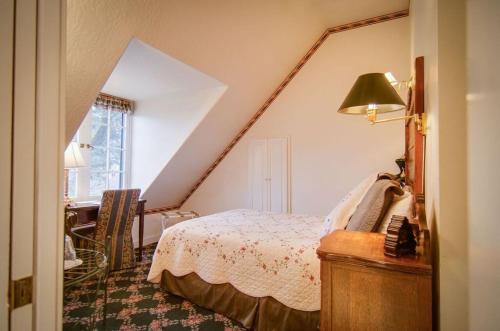 Campbell House Inn - photo 5