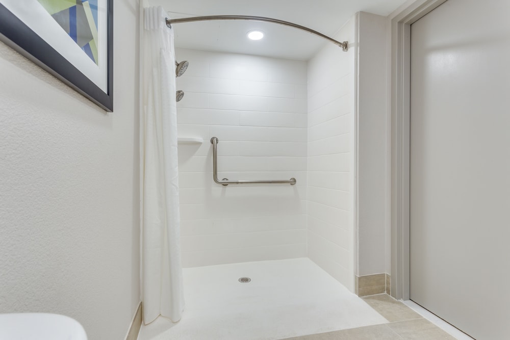 Holiday Inn Express Exton by IHG - photo 22