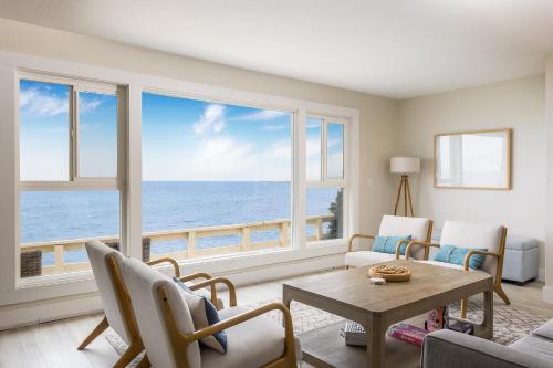 Oceanfront Paradise Spa Pet Friendly Fast Wifi Parking & Dream Views in San Diego, United States