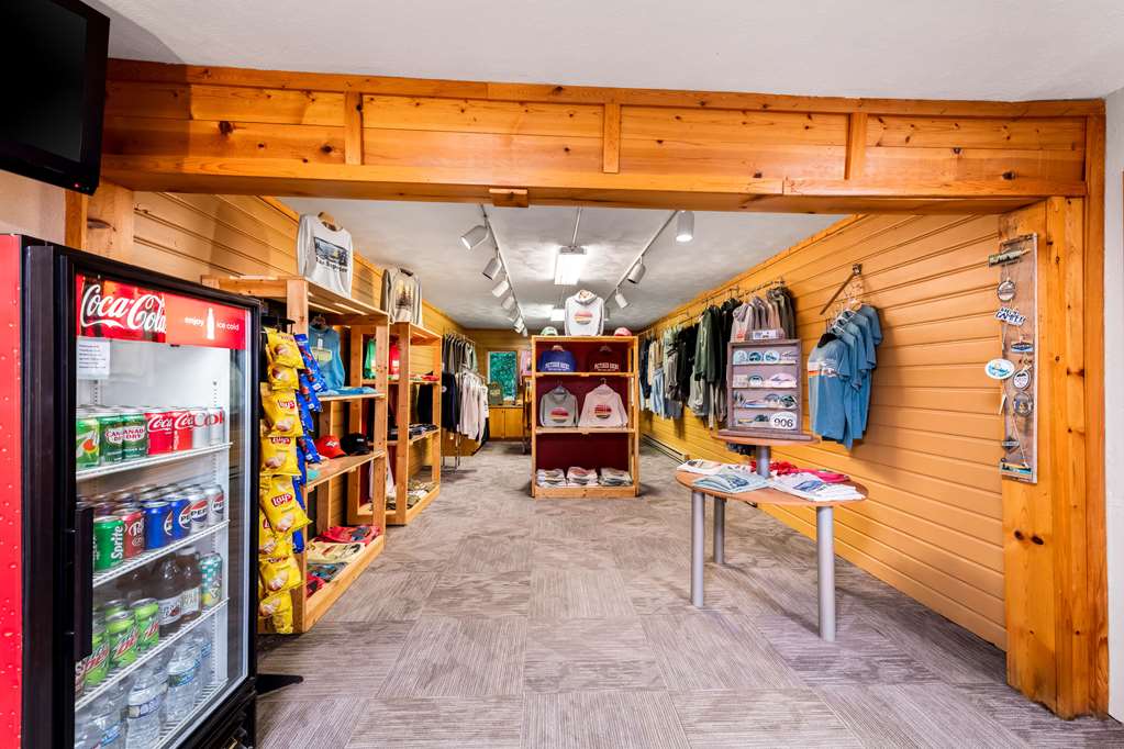 Quality Inn & Suites Munising - photo 36