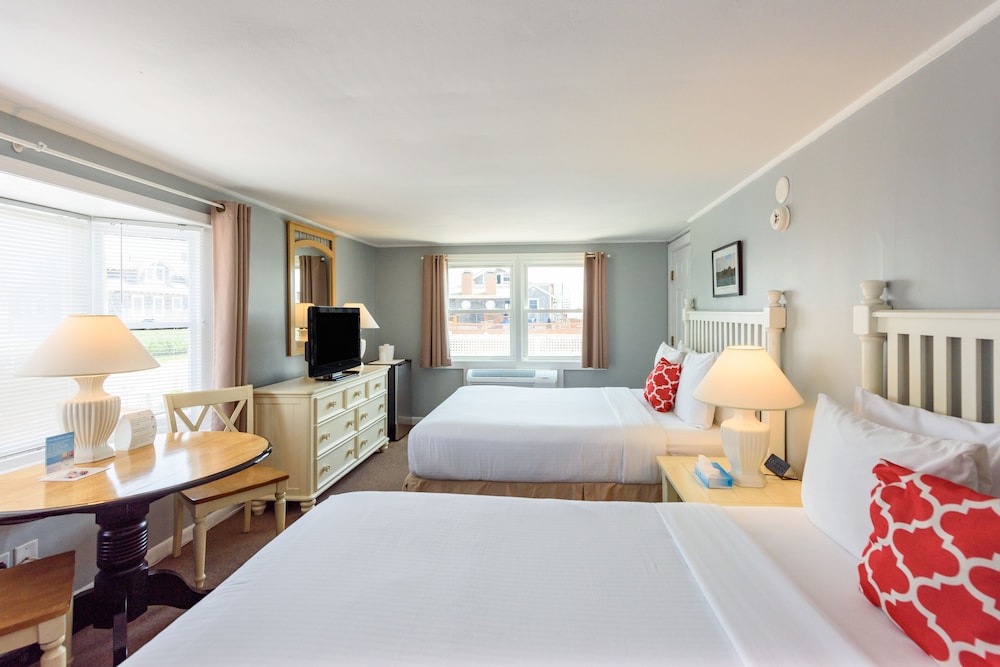 MV Surfside Hotel - photo 9