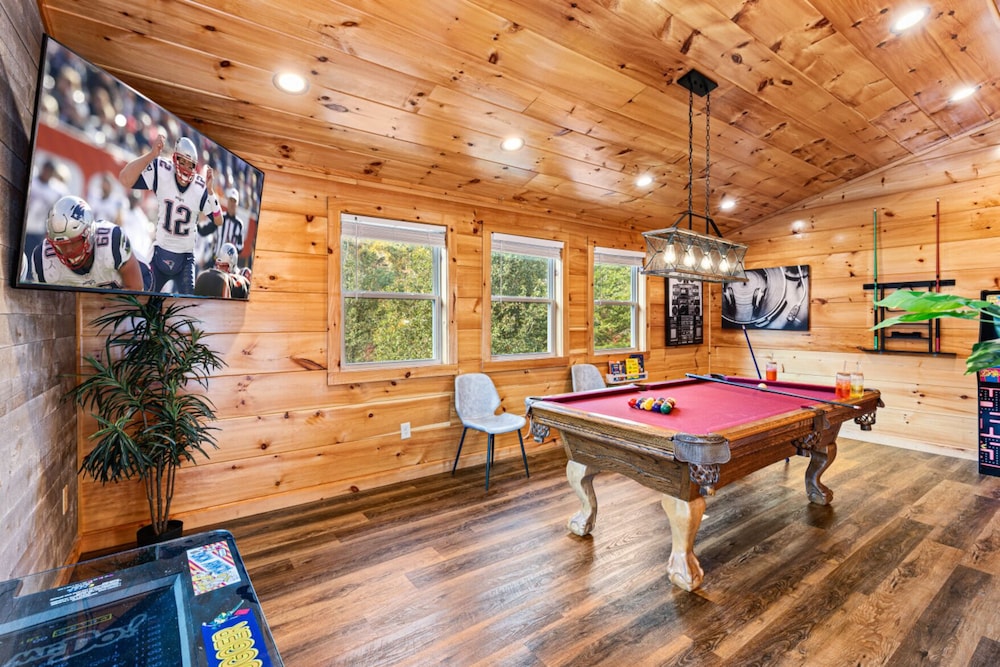 Rustic Mountain Retreat by Ghosal Luxury Lodging - photo 56