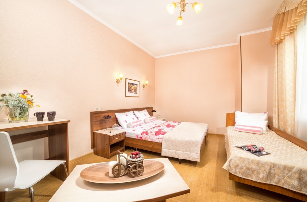 Milotel M — Anapa — photo 2