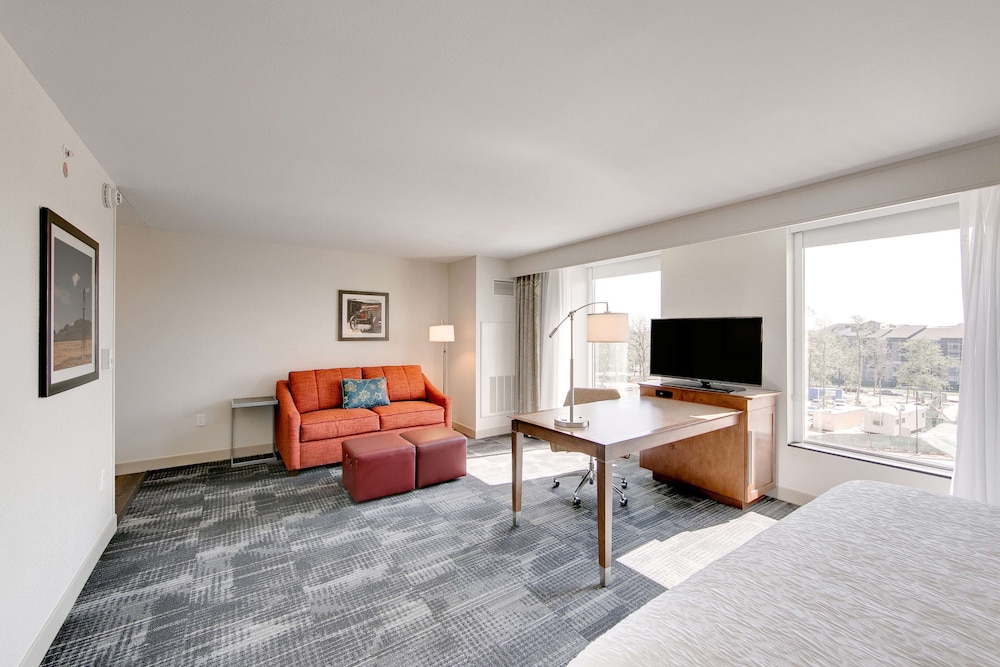 Hampton Inn & Suites North Houston Spring - photo 15