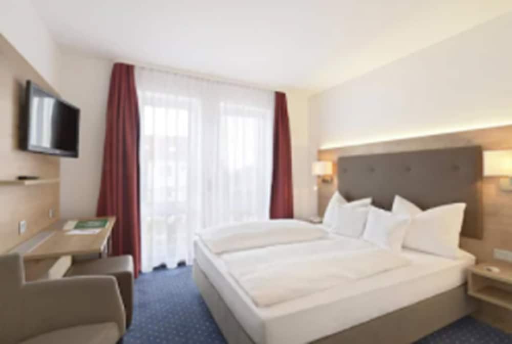 Hotel Poinger Hof - last minute hotel in Poing