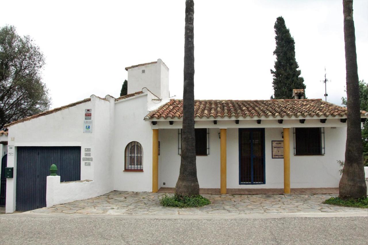 Los Dos Cedros — hotel in Jimena De La Frontera